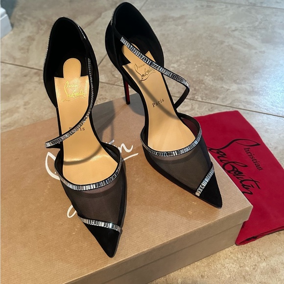 Louboutin heels - Picture 4 of 11